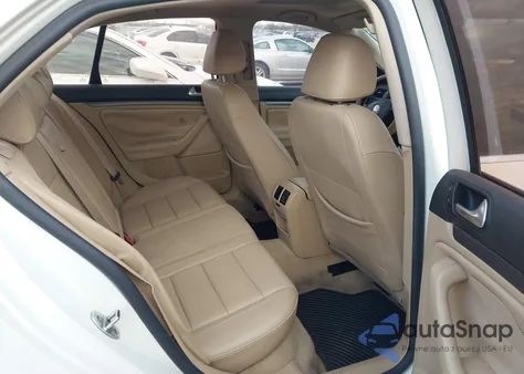 2007 Volkswagen Jetta Wolfsburg Edition from USA, damaged, VIN 3VWEF71K27M148488